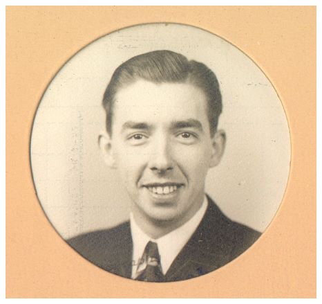 1946.. - Robert, ca age 23.jpg
